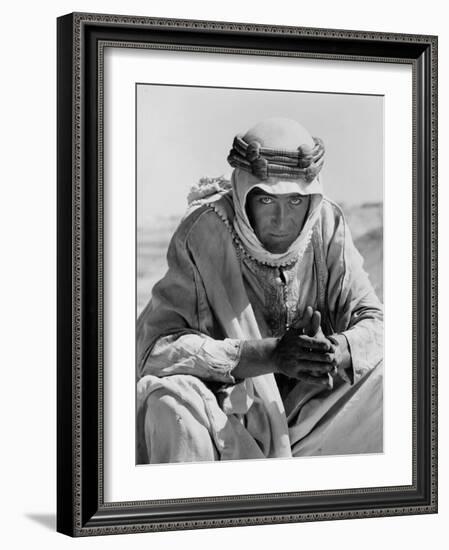 Lawrence of Arabia, Peter O'Toole, 1962-null-Framed Premium Photographic Print