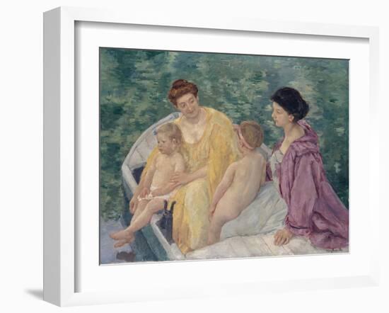 Le Bain (Two Mothers and their Children in a Boa)-Mary Cassatt-Framed Giclee Print