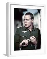 Le bal des maudits THE YOUNG LIONS by Edward Dmytryk with Marlon Brando, 1958 (photo)-null-Framed Photo