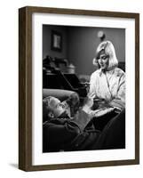 Le bal des maudits THE YOUNG LIONS by Edward Dmytryk with Marlon Brando and May Britt, 1958 (b/w ph-null-Framed Photo
