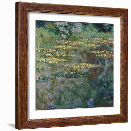 Le Bassin, 1904-Claude Monet-Framed Giclee Print