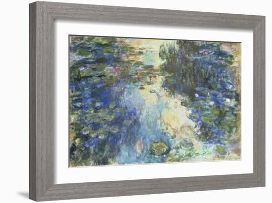 Le Bassin aux Nympheas, c.1917-19-Claude Monet-Framed Giclee Print