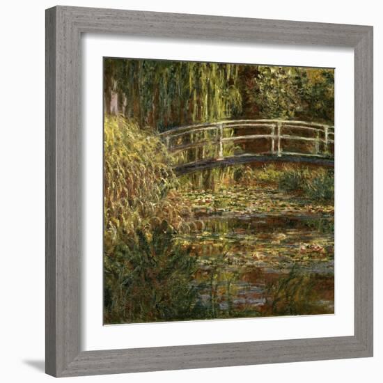 Le Bassin Aux Nympheas: Harmonie Rose-Claude Monet-Framed Giclee Print