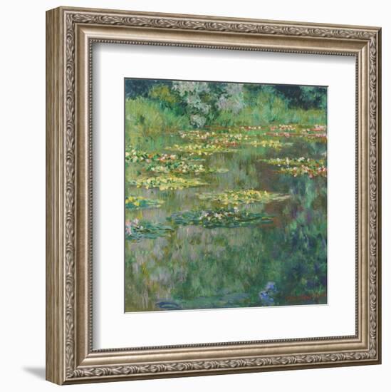 Le Bassin des Nympheas, 1904-Claude Monet-Framed Art Print