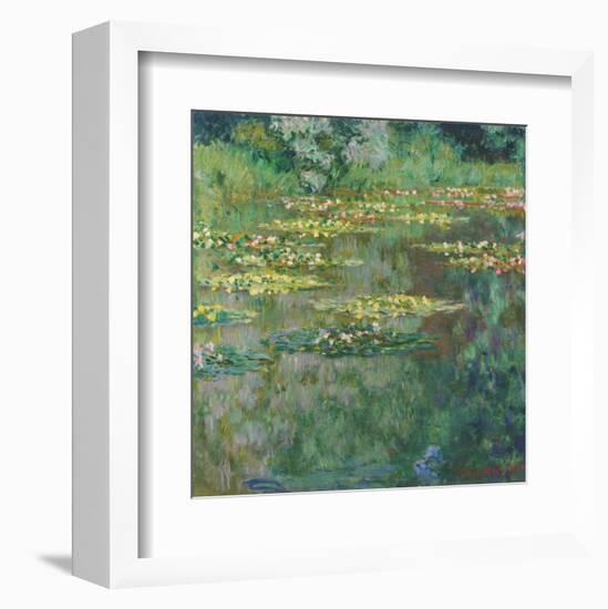 Le Bassin des Nympheas, 1904-Claude Monet-Framed Art Print