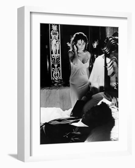Le Bel Antonio by MauroBolognini with Claudia Cardinale and Marcello Mastroianni, 1960 (b/w photo)-null-Framed Photo