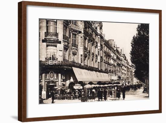 Le Berry' Restaurant, Paris, 1939-null-Framed Giclee Print