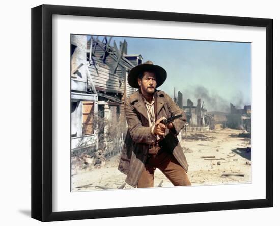 Le bon, la brute and le truand THE GOOD, THE BAD AND THE UGLY by SergioLeone with Eli Wallach, 1966-null-Framed Photo