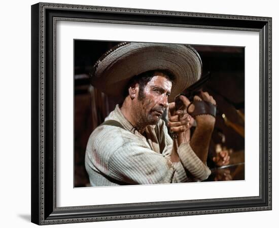 Le bon, la brute and le truand THE GOOD, THE BAD AND THE UGLY by SergioLeone with Eli Wallach, 1966-null-Framed Photo