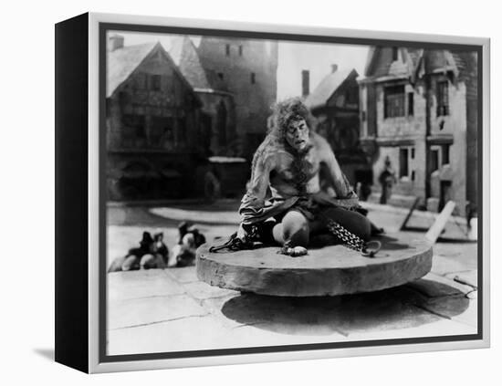 Le bossu by Notre Dame THE HUNCHBACK OF NOTRE DAME by WallaceWorsley with Lon Chaney Sr (Quasimodo)-null-Framed Stretched Canvas