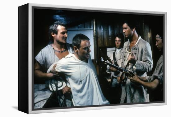 Le Bounty by Roger Donaldson with Liam Neeson, Mel Gibson and Anthony Hopkins, 1984 (photo)-null-Framed Stretched Canvas