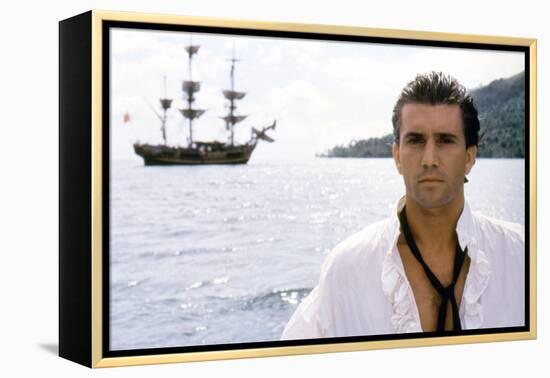 Le Bounty by Roger Donaldson with Mel Gibson, 1984 (photo)-null-Framed Stretched Canvas