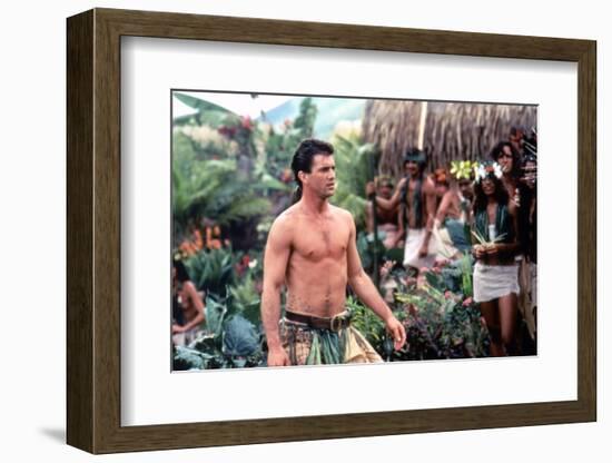 Le Bounty by Roger Donaldson with Mel Gibson, 1984 (photo)-null-Framed Photo