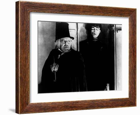 Le cabinet du Docteur Caligari-null-Framed Photo