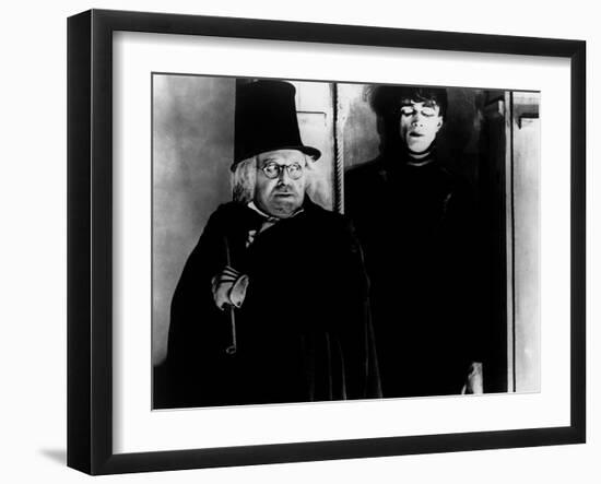 Le cabinet du Docteur Caligari-null-Framed Photo