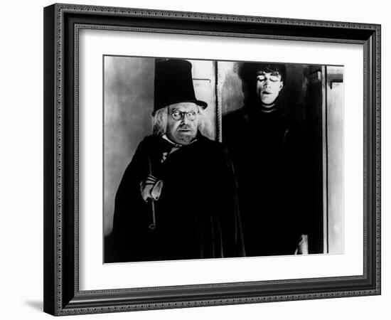 Le cabinet du Docteur Caligari-null-Framed Photo