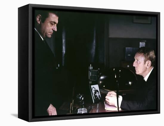 LE CERCLE ROUGE, 1970 directed by JEAN-PIERRE MELVILLE Francois Perier and Bourvil (photo)-null-Framed Stretched Canvas