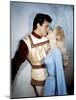 Le Chevalier du Roi BLACK SHIELD OF FALWORTH Rudolph Mate with Tony Curtis and Janet Leigh, 1954 (p-null-Mounted Photo