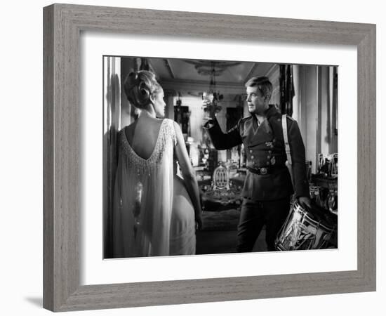 Le crepuscule des aigles (THE BLUE MAX) by JohnGuillermin with George Peppard and Ursula Andress, 1-null-Framed Photo