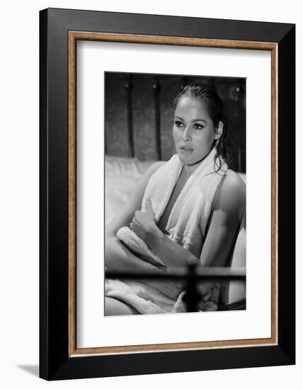 Le crepuscule des aigles (The Blue Max) by JohnGuillermin with Ursula Andress, 1966 (b/w photo)-null-Framed Photo