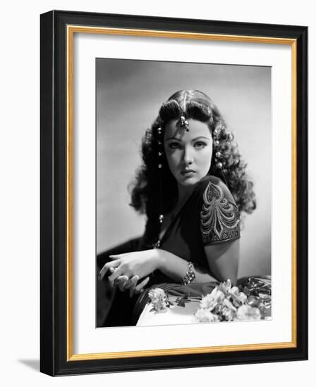 Le Crepuscule SUNDOWN by HenryHathaway with Gene Tierney, 1941 (b/w photo)-null-Framed Photo