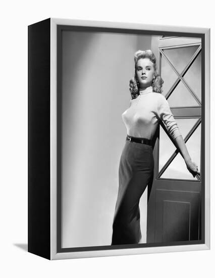 Le Cri by la victoire BATTLE CRY by Jonathan Liebesman with Anne Francis, 1955 (photo)-null-Framed Stretched Canvas