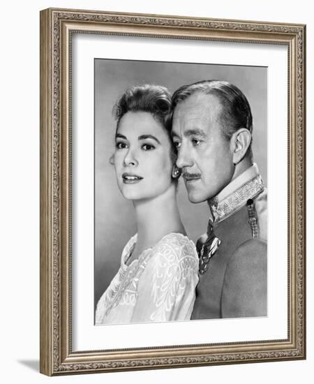 Le Cygne THE SWAN by CharlesVidor with Grace Kelly and Alec Guinness, 1956 (b/w photo)-null-Framed Photo