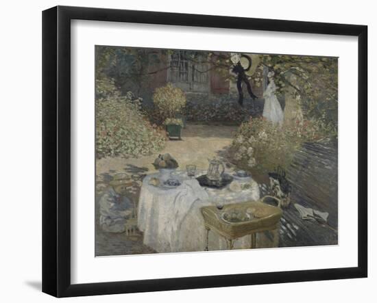 Le déjeuner ; panneau décoratif, jardin de Monet à Argenteuil, à gauche son fils Jean.-Claude Monet-Framed Giclee Print