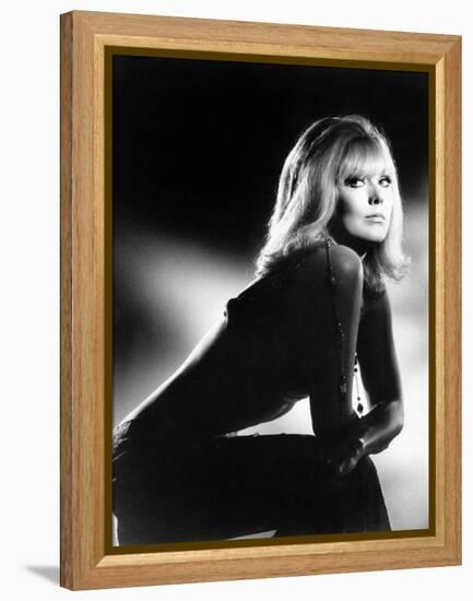 Le Demon des Femmes THE LEGEND OF LYLAH CLARE by Robert Aldrich with Kim Novak, 1968 (photo)-null-Framed Stretched Canvas