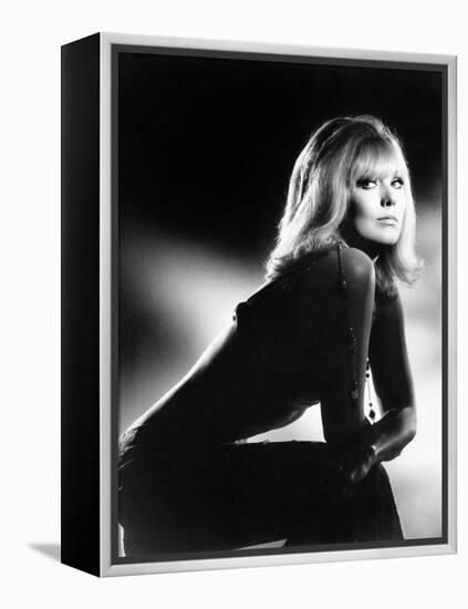 Le Demon des Femmes THE LEGEND OF LYLAH CLARE by Robert Aldrich with Kim Novak, 1968 (photo)-null-Framed Stretched Canvas