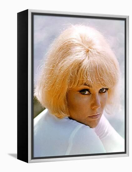 Le Demon des Femmes THE LEGEND OF LYLAH CLARE by Robert Aldrich with Kim Novak, 1968 (photo)-null-Framed Stretched Canvas