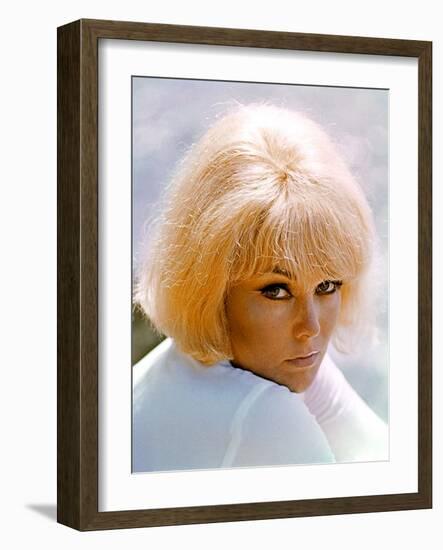 Le Demon des Femmes THE LEGEND OF LYLAH CLARE by Robert Aldrich with Kim Novak, 1968 (photo)-null-Framed Photo