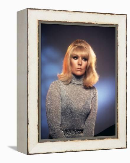 Le Demon des Femmes THE LEGEND OF LYLAH CLARE by Robert Aldrich with Kim Novak, 1968 (photo)-null-Framed Stretched Canvas