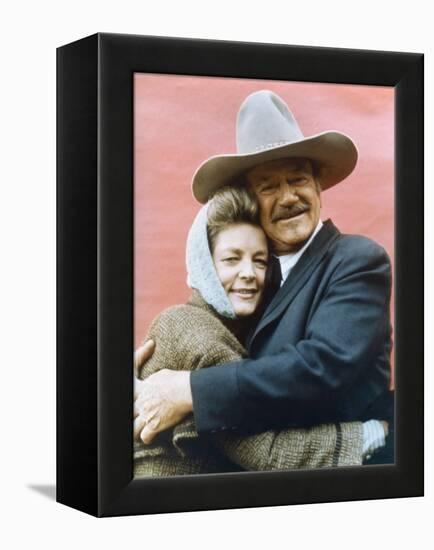 Le Dernier des Geants THE SHOOTIST by DonSiegel with John Wayne and Lauren Bacall, 1976 (photo)-null-Framed Stretched Canvas
