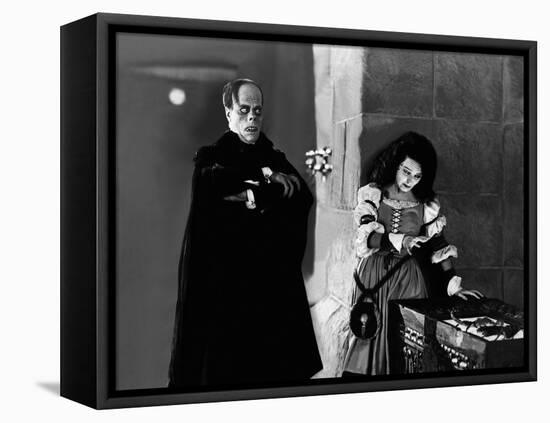 Le fantome by l' opera PHANTOM OF THE OPERA by RupertJulian and LonChaney with Lon Chaney Sr. and M-null-Framed Stretched Canvas