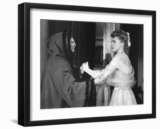 Le Fantome by l'Opera THE PHANTOM OF THE OPERA by Arthur Lubin with Claude Rains and Susanna Foster-null-Framed Photo