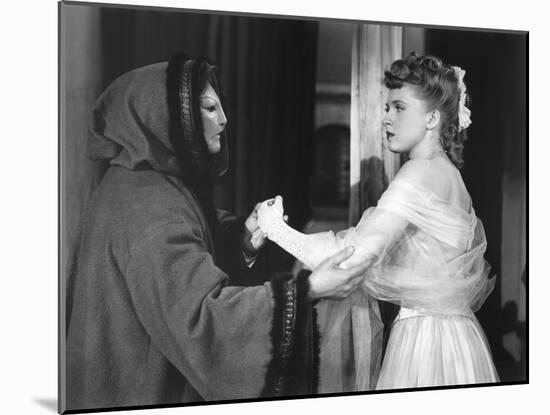 Le Fantome by l'Opera THE PHANTOM OF THE OPERA by Arthur Lubin with Claude Rains and Susanna Foster-null-Mounted Photo