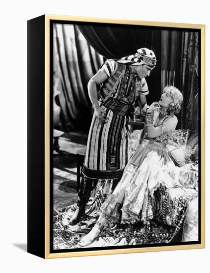 Le Fils du Sheik The Son of the Sheik by George Fitzmaurice with Rudolph Valentino and Vilma Banky,-null-Framed Stretched Canvas