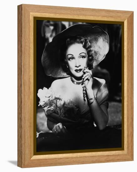 Le grand alibi STAGE FRIGHT by Alfred Hitchcock-null-Framed Stretched Canvas