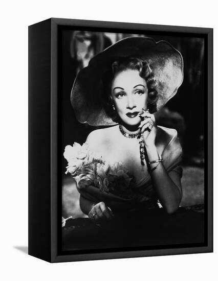 Le grand alibi STAGE FRIGHT by Alfred Hitchcock-null-Framed Stretched Canvas