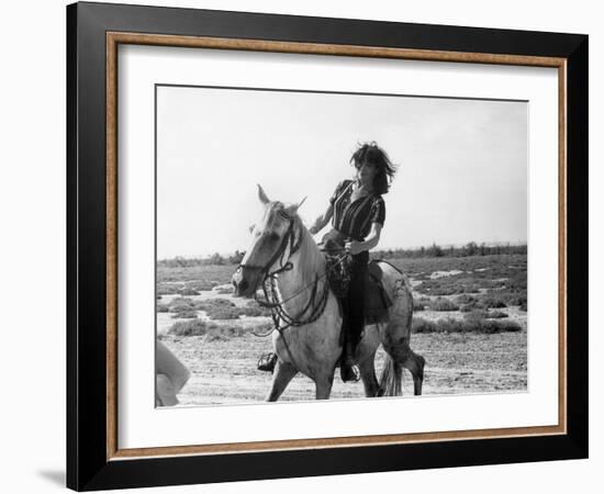 Le Grand Risque the Big Gamble De Richardfleischer Avec Juliette Greco Le 9 Novembre 1960-null-Framed Photo