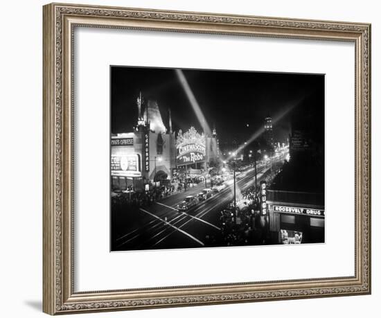 Le Jour De L'Ouverture Opening Day a Hollywood 1927 Salle De Cinema-null-Framed Photo