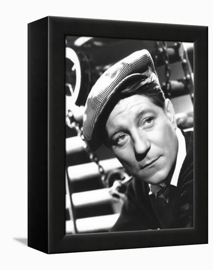 LE JOUR SE LEVE, 1939 directed by MARCEL CARNE Jean Gabin (b/w photo)-null-Framed Stretched Canvas