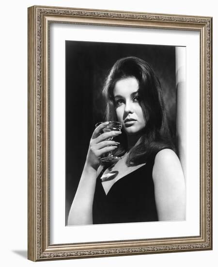 Le kid by Cincinnati THE CINCINNATI KID by NormanJewison with Ann-Margret, 1965 (b/w photo)-null-Framed Photo