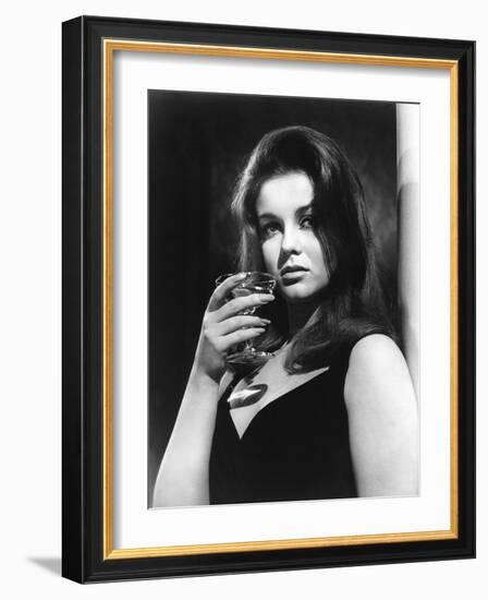 Le kid by Cincinnati THE CINCINNATI KID by NormanJewison with Ann-Margret, 1965 (b/w photo)-null-Framed Photo