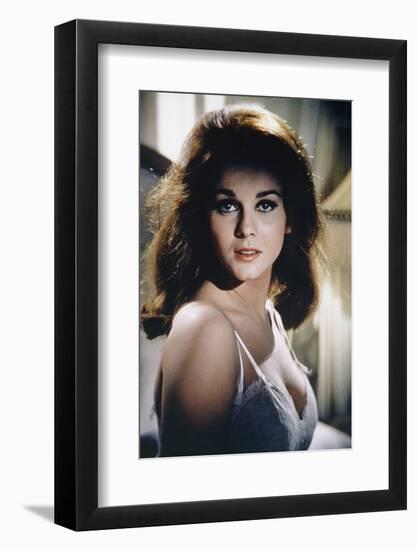 Le kid by Cincinnati THE CINCINNATI KID by NormanJewison with Ann-Margret, 1965 (photo)-null-Framed Photo