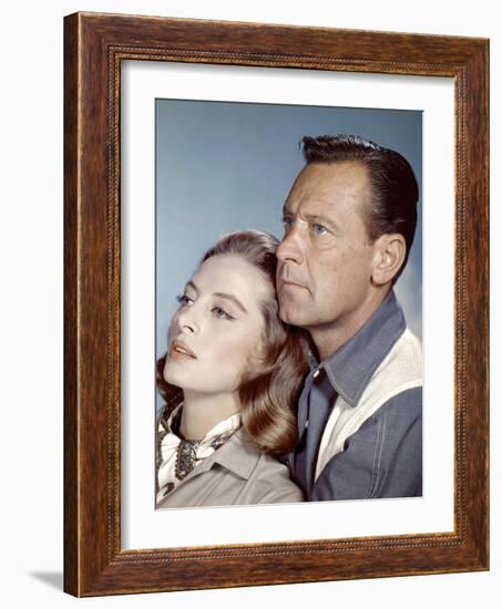 Le Lion (The Lion) by Jack Cardiff with Capucine and William Holden, 1962 (photo)-null-Framed Photo