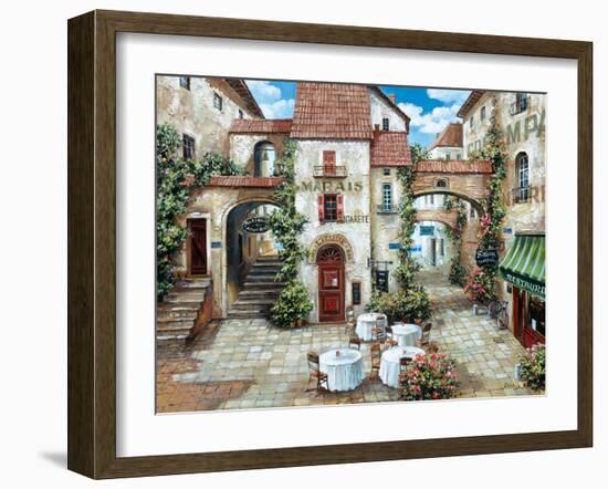 Le Marais-Roger Duvall-Framed Art Print