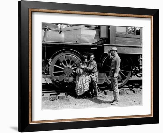 Le mecano by la General THE GENERAL by Buster Keaton with Marion Mack and Buster Keaton, 1927 (b/w -null-Framed Photo