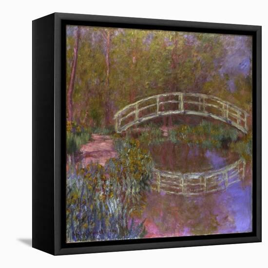 Le Pont Japonais Dans le Jardin de Monet-Claude Monet-Framed Premier Image Canvas